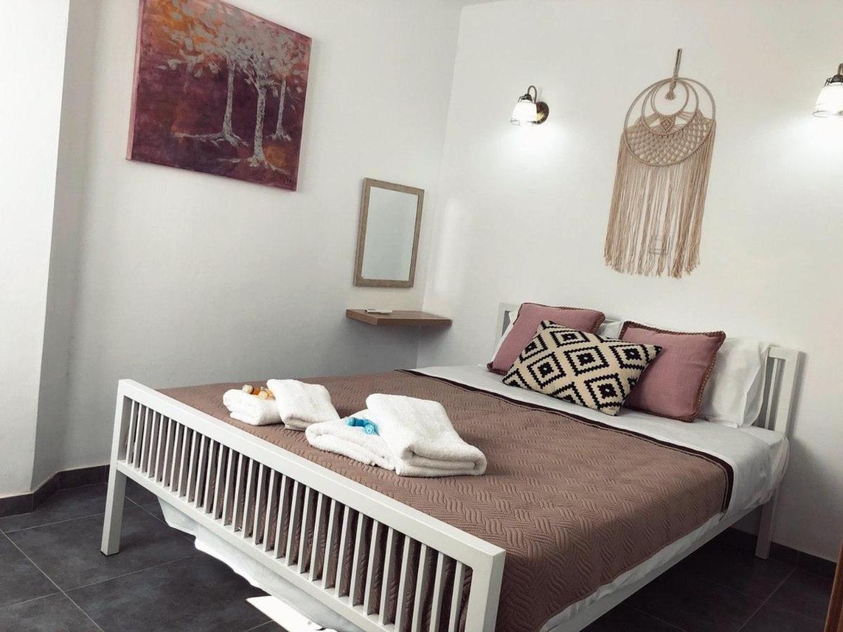 Katsikantaris Homes Пафос Екстериор снимка