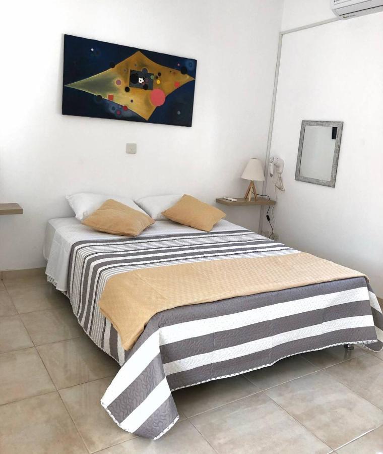 Katsikantaris Homes Пафос Екстериор снимка