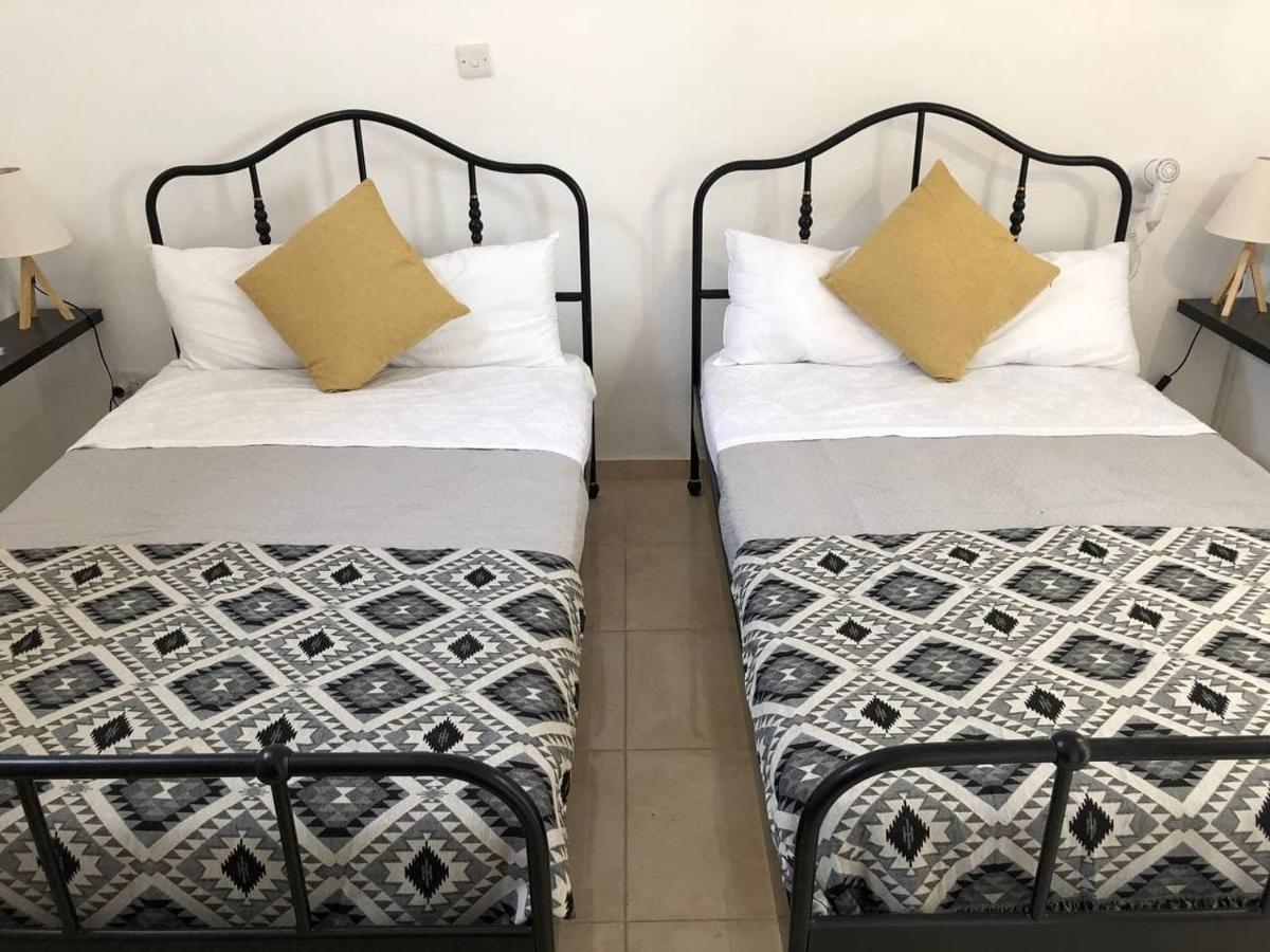 Katsikantaris Homes Пафос Екстериор снимка